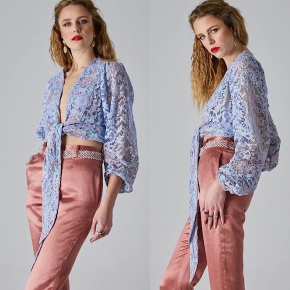 La Fuori Luna Tie Hem Wrap Top in Blue Lace. Size Small. NWOT - Picture 5 of 11